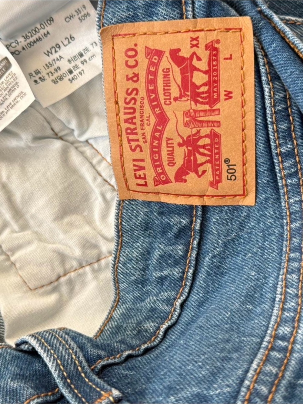 Levi’s 501 Denim Jeans - Picture 4 of 4